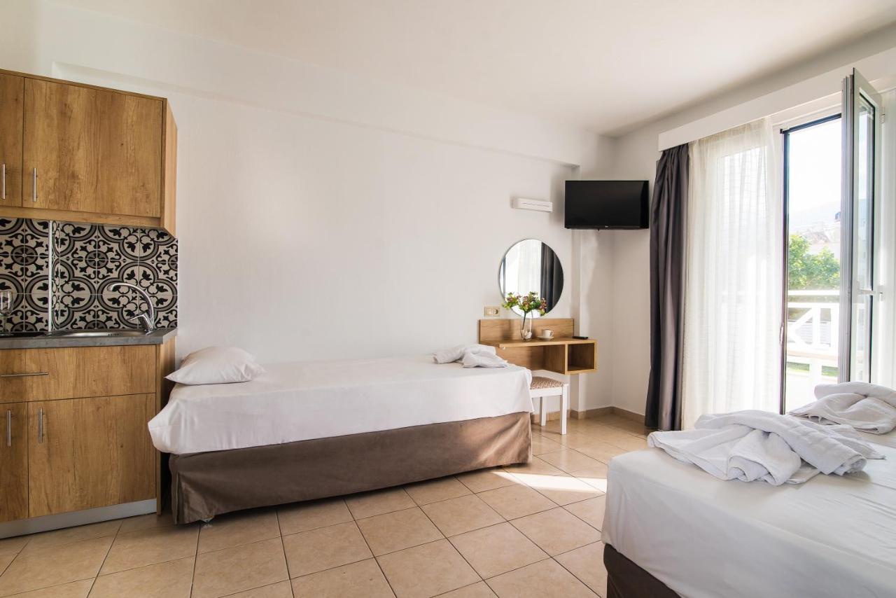 Vagelis Apartments Malia Extérieur photo